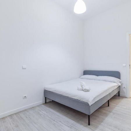 Апартаменти Amplio Apartamento En Malasana Para 6 Personas Мадрид Екстер'єр фото