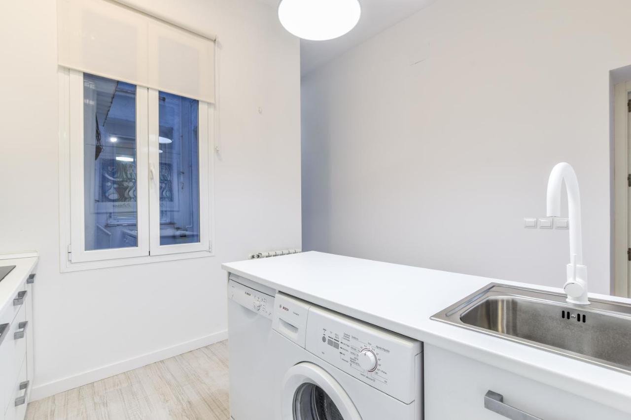 Апартаменти Amplio Apartamento En Malasana Para 6 Personas Мадрид Екстер'єр фото